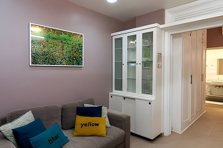 Studio em Copa c/ Lavanderia - 500m Praia e Metro