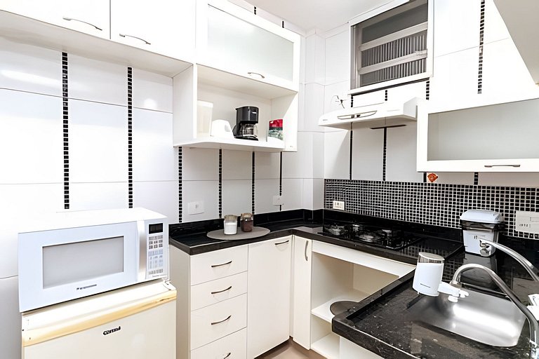 Studio Copacabana (Cama Queen + Lavanderia)