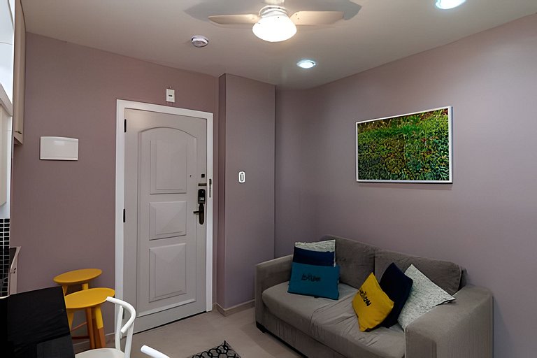 Studio Copacabana (Cama Queen + Lavanderia)