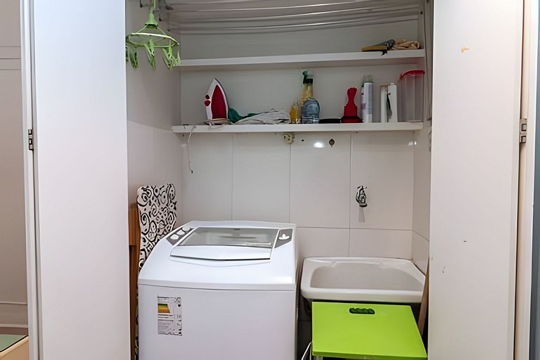 Studio Copacabana (Cama Queen + Lavanderia)