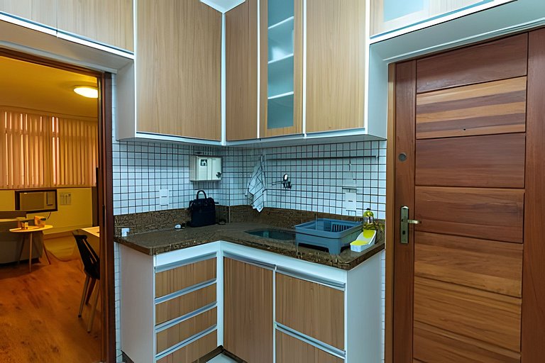Apto 1km do Pão de Açúcar com Garagem e Lavanderia