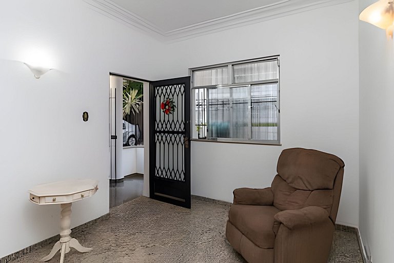 Casa em Copacabana - 2 suítes + 2 quartos