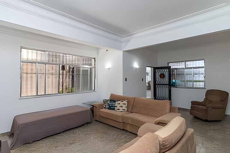 Casa em Copacabana - 2 suítes + 2 quartos