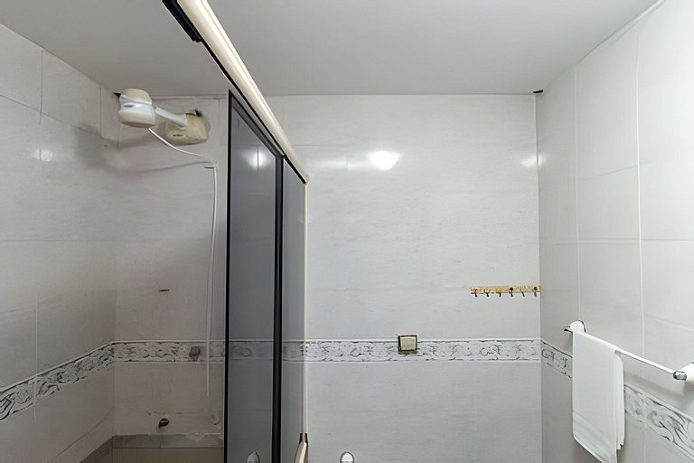 Casa em Copacabana - 2 suítes + 2 quartos