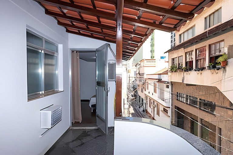 Casa em Copacabana - 2 suítes + 2 quartos