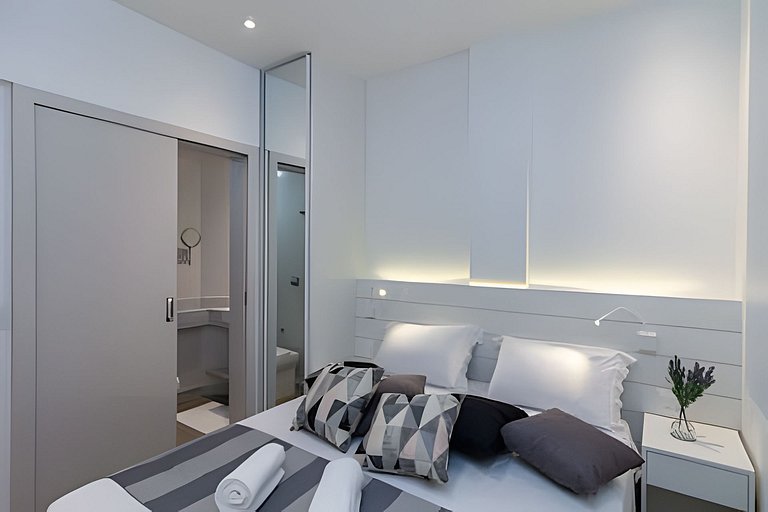 Ipanema/Arpoador • 2 Suites • 100m from Beach