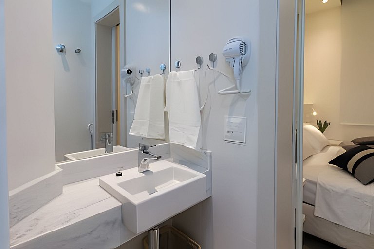 Ipanema/Arpoador • 2 Suites • 100m from Beach