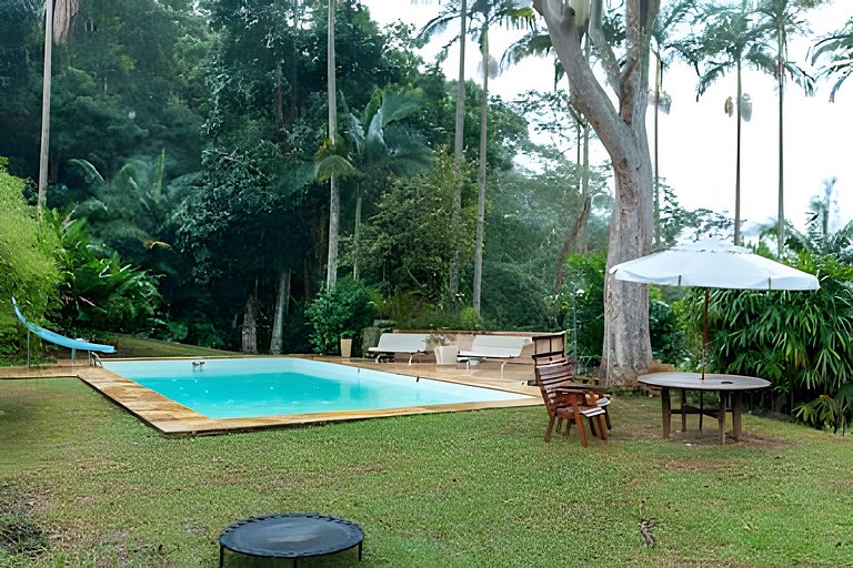 Casa Secretário - 3 Suítes, Piscina, Campo e Sauna