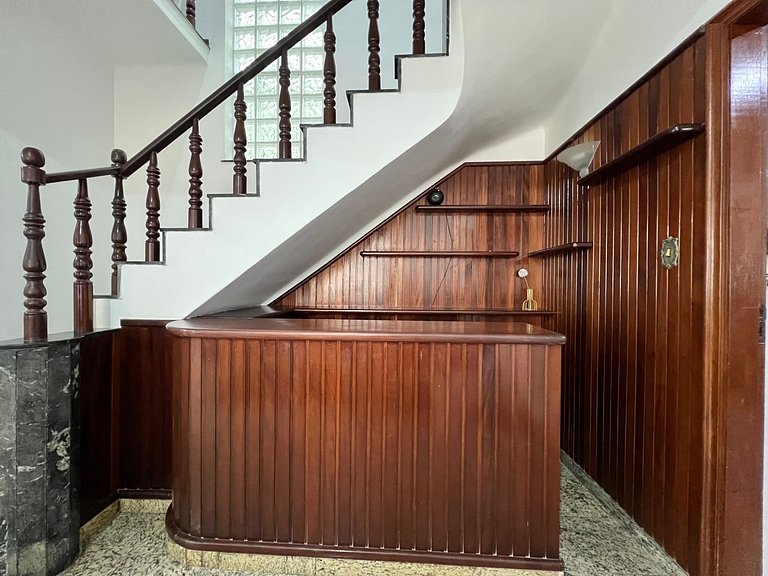 Casa em Copacabana - 2 suítes + 2 quartos