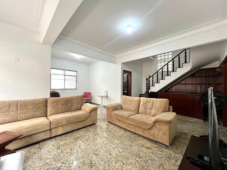 Casa em Copacabana - 2 suítes + 2 quartos