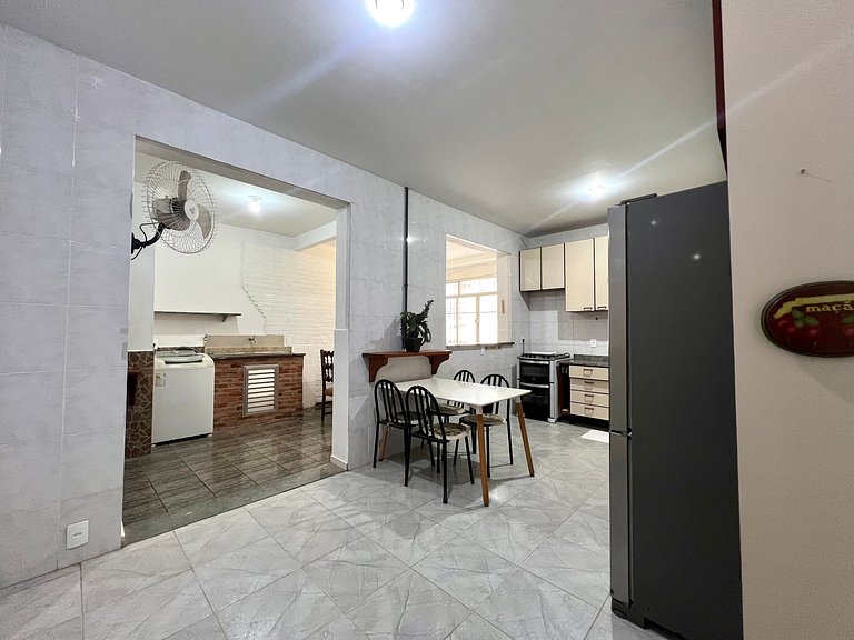 Casa em Copacabana - 2 suítes + 2 quartos