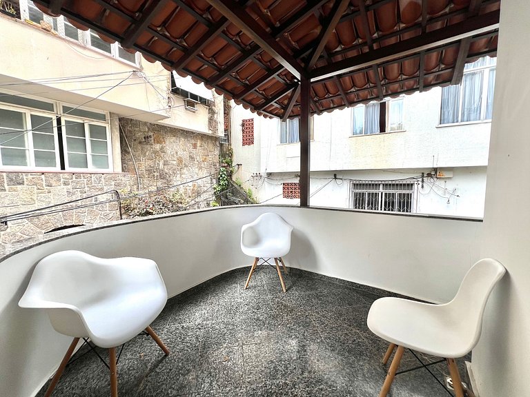 Casa em Copacabana - 2 suítes + 2 quartos