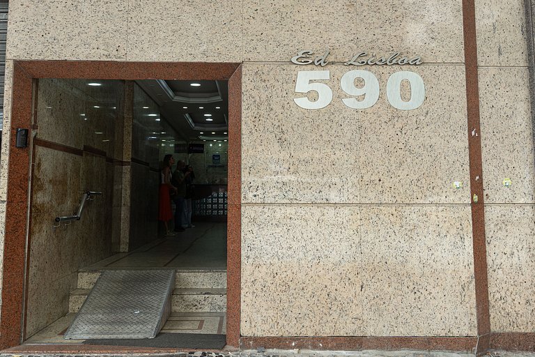 Studio Completo no Centro do Rio - Frente ao metrô