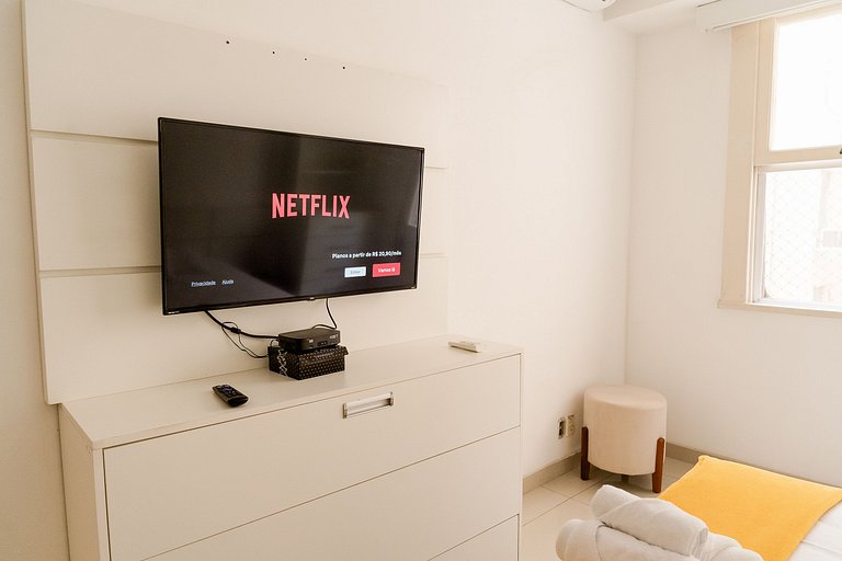 REVÉILLON em Copacabana - 200m da praia c/ garagem