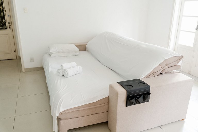 Apto em Copa com Jacuzzi, Garagem a 200m da Praia