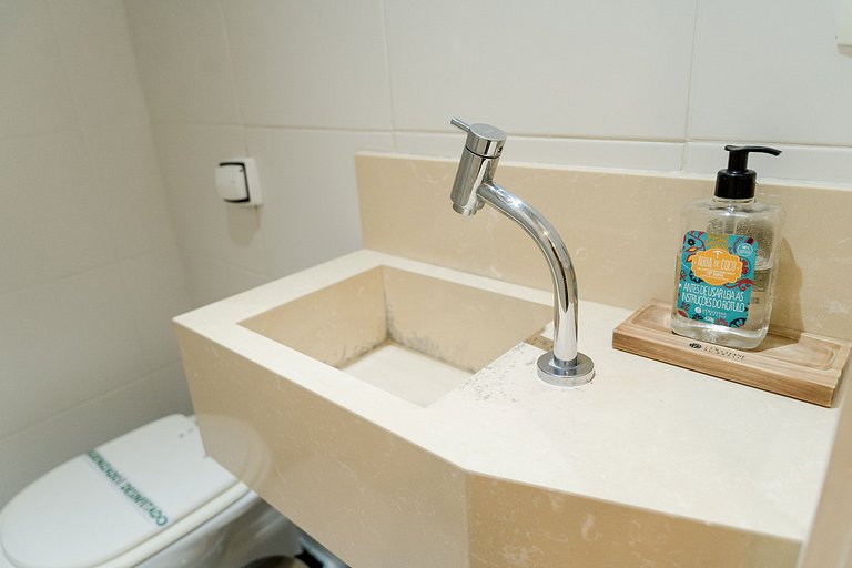 Apto em Copa com Jacuzzi, Garagem a 200m da Praia