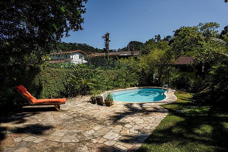 Casa Jardim Botânico - Piscina, Sauna e Natureza