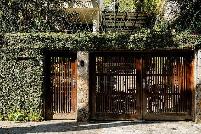 Refúgio no Jd Botânico - Piscina, Sauna e Natureza