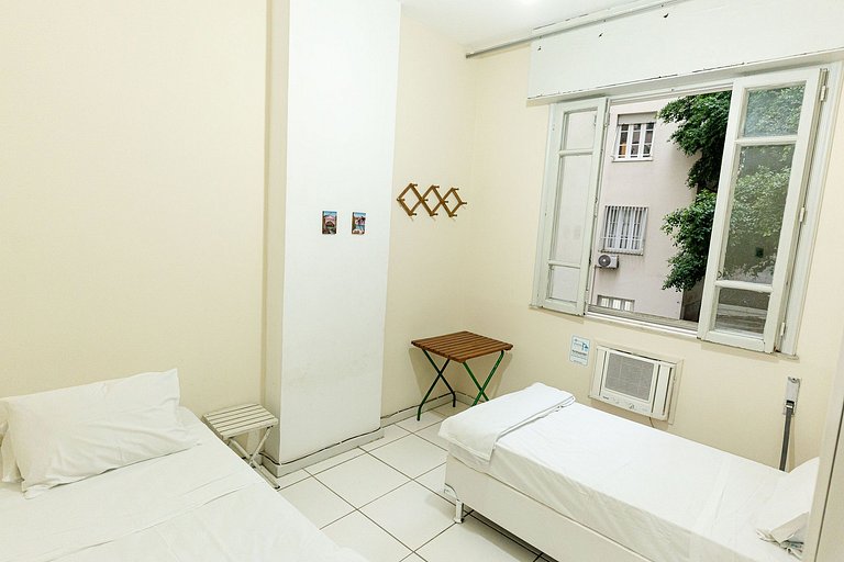 Apto 3 Quartos em Copacabana – 500m da Praia