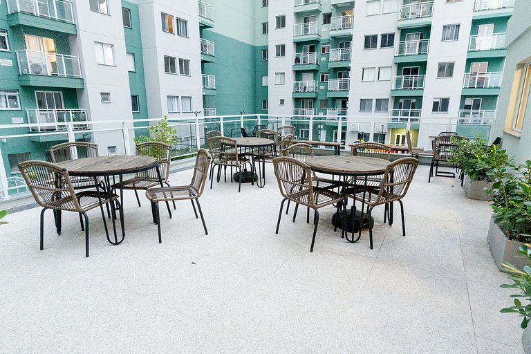 Apto 2 Quartos | com Piscina e próximo a Rodoviária