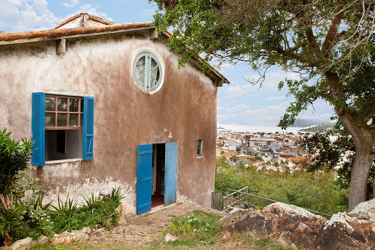 Casa em Arraial com Vista para Praia Grande