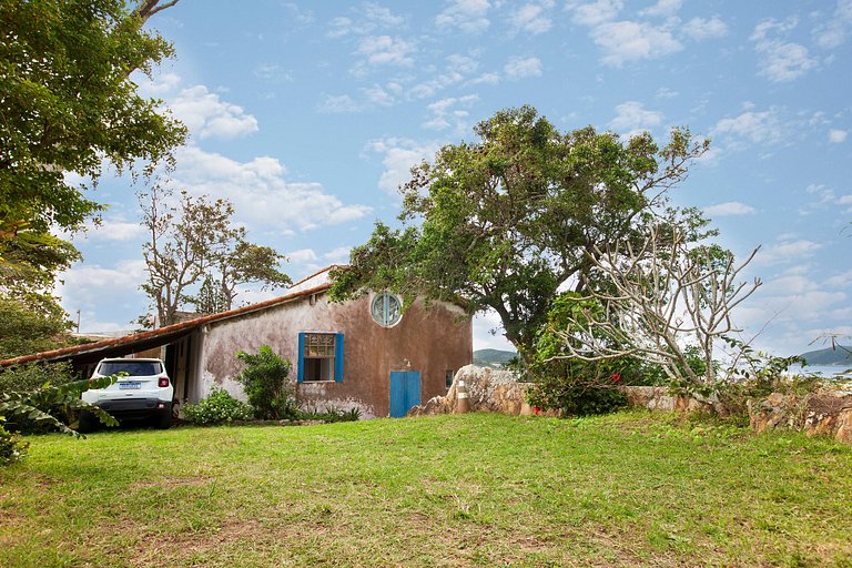 Casa em Arraial com Vista para Praia Grande