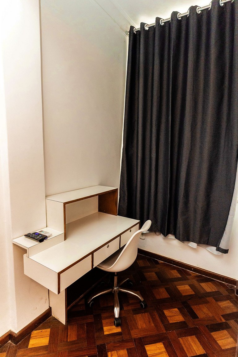Cobertura Copa – 3 quartos, perto da Praia e Metrô