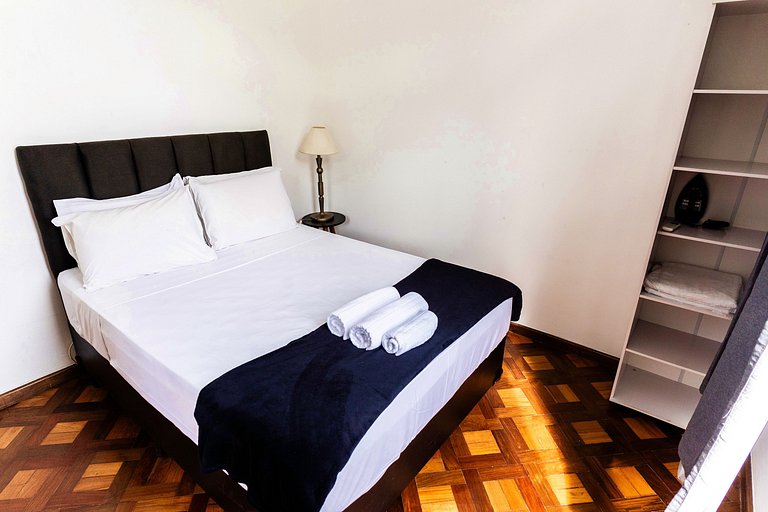 Cobertura Copa – 3 quartos, perto da Praia e Metrô