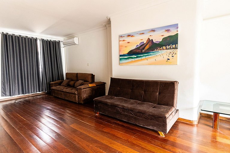 Cobertura Copa – 3 quartos, perto da Praia e Metrô