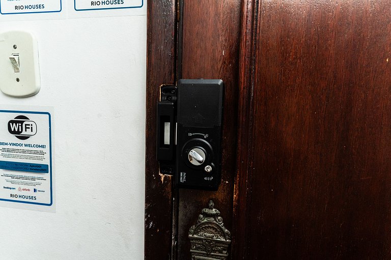 Cobertura Copa – 3 quartos, perto da Praia e Metrô