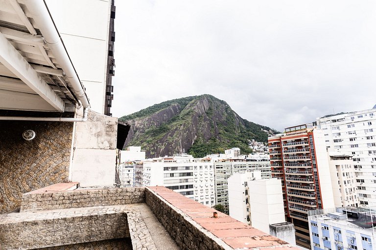 Cobertura Copa – 3 quartos, perto da Praia e Metrô