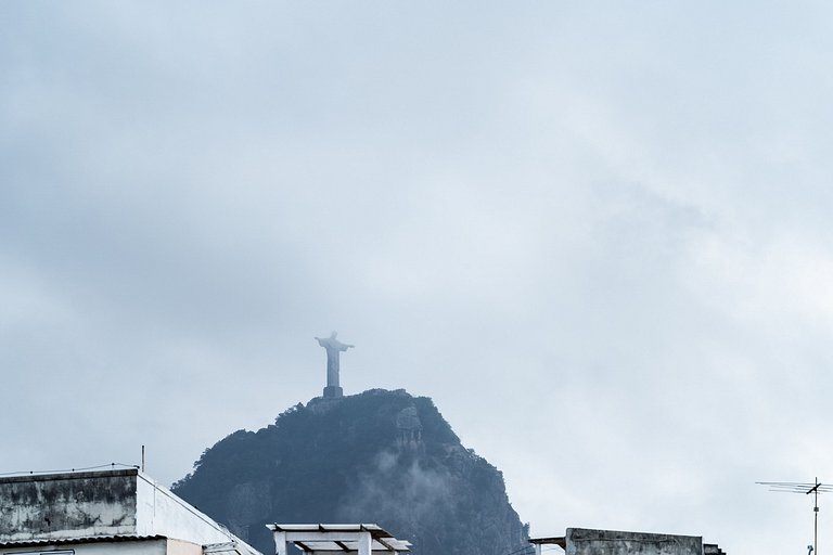 Cobertura Copa – 3 quartos, perto da Praia e Metrô
