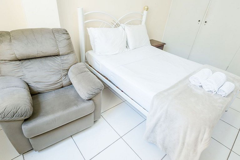 Apartamento Amplo à Venda em Copacabana – Excelente Localiza