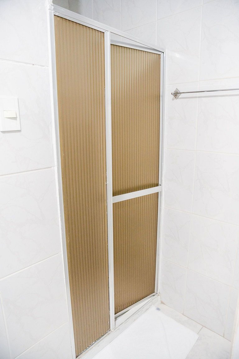 Apartamento Amplo à Venda em Copacabana – Excelente Localiza