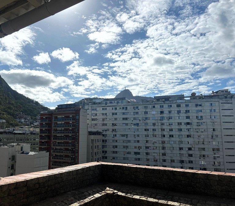 Cobertura Copa – 3 quartos, perto da Praia e Metrô