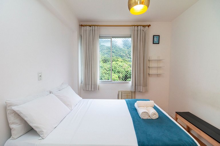 REVÉILLON - Flat no Humaitá com Piscina e Academia