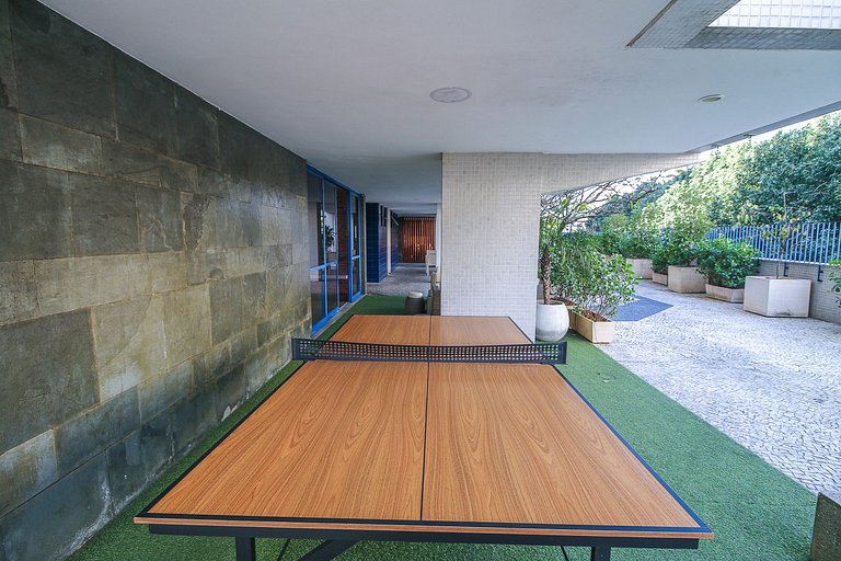 Flat no Humaitá com Piscina e Academia