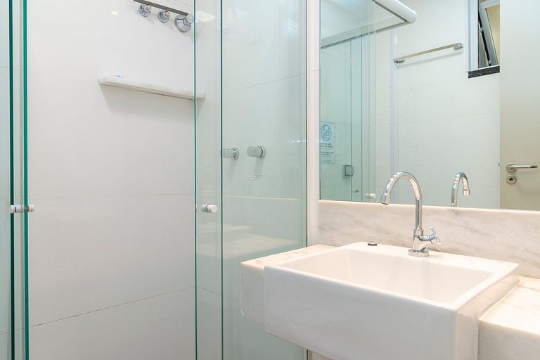 Apto no Arpoador - 1 suíte + 2 Quartos + Lava&Seca