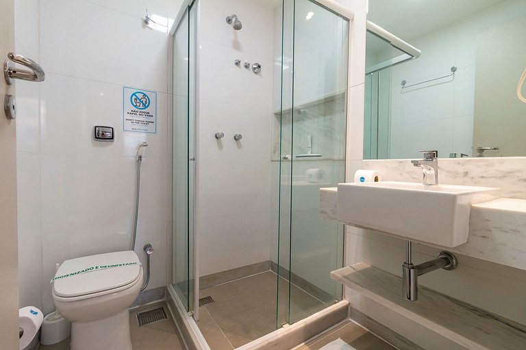 Apto no Arpoador - 1 suíte + 2 Quartos + Lava&Seca