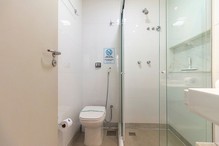 Apto no Arpoador - 1 suíte + 2 Quartos + Lava&Seca