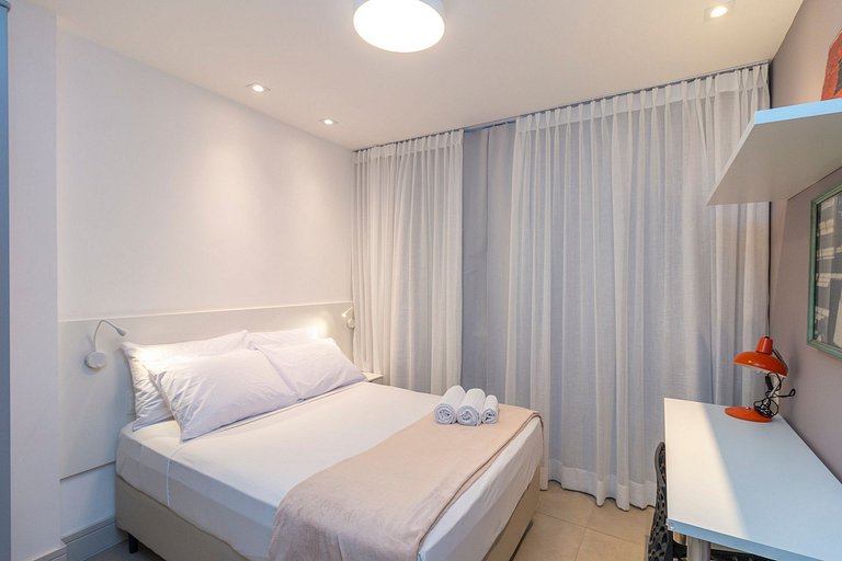 Apto no Arpoador - 1 suíte + 2 Quartos + Lava&Seca