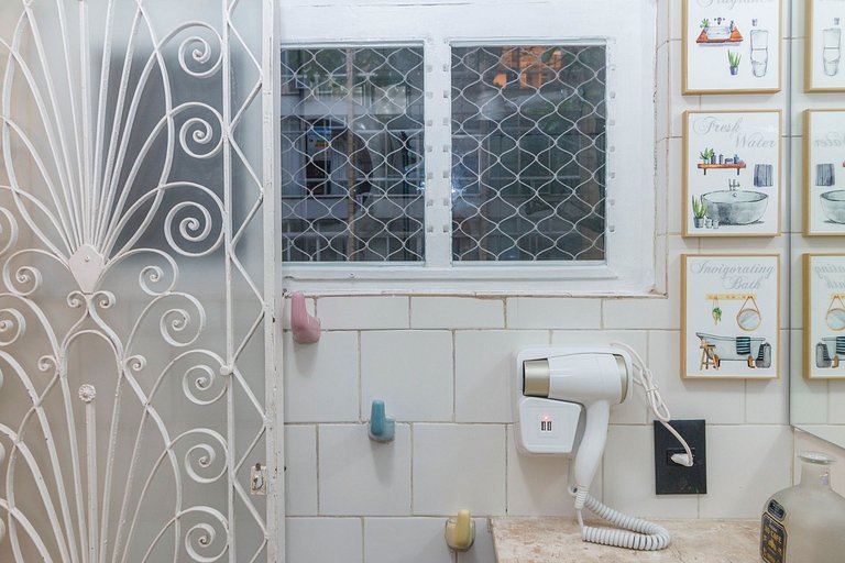 Studio Copa Vizinhança Residencial | 650m do Metro