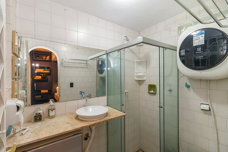 Studio Copa Vizinhança Residencial | 650m do Metro