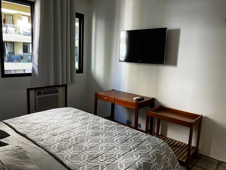 Flat Barra da Tijuca - Piscina, Academia e Garagem