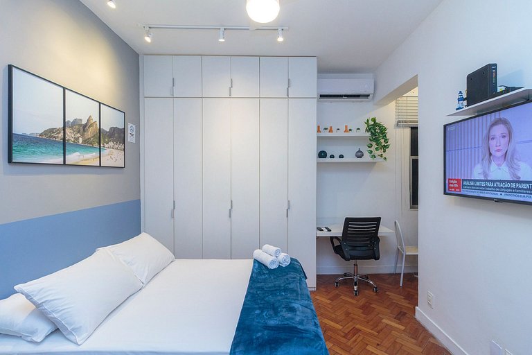 Apto Completo no Coração de Copa - 200m da Praia