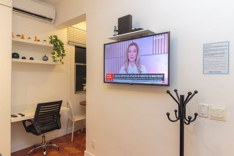 Apto Completo no Coração de Copa - 200m da Praia