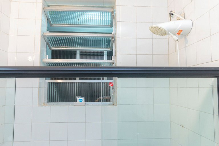 Apto Completo no Coração de Copa - 200m da Praia