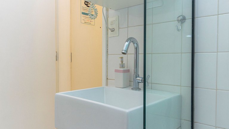 Apto Completo no Coração de Copa - 200m da Praia