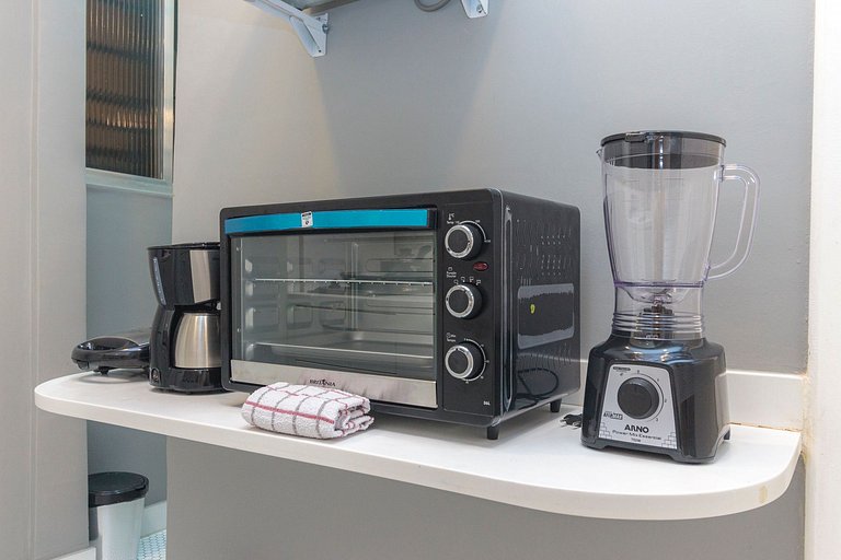 Apto Completo no Coração de Copa - 200m da Praia