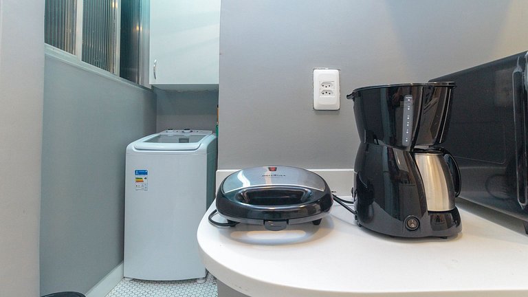 Apto Completo no Coração de Copa - 200m da Praia